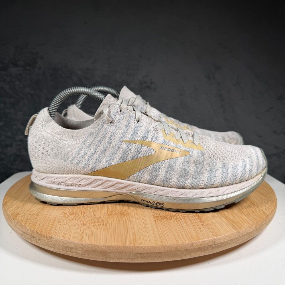 Brooks Bedlam 2 Shoes Womens 9.5 Lace-Up Running Sneakers Size 9.5 Gray White